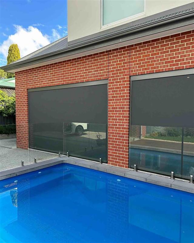 Beat the Adelaide Heat: Smart Indoor & Outdoor Window Furnishings for Summer Living