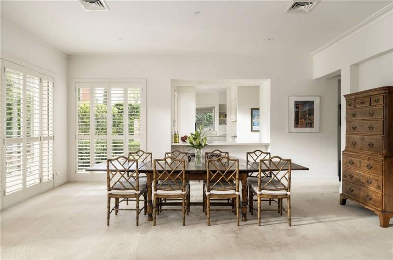 Why More Adelaide Homeowners Are Choosing Custom Window Furnishings in 2026